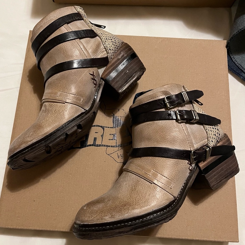 🍃💕NIB Steve Madden Freebird Leather Ankle Boot - Picture 13 of 15